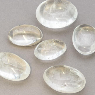Pierre roulée en Cristal de Roche